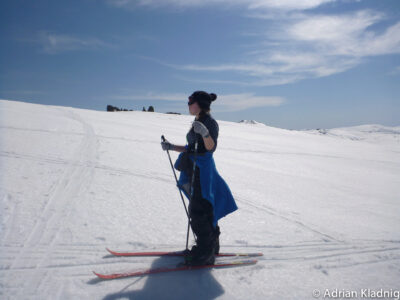 Snowcave in North Rams Head